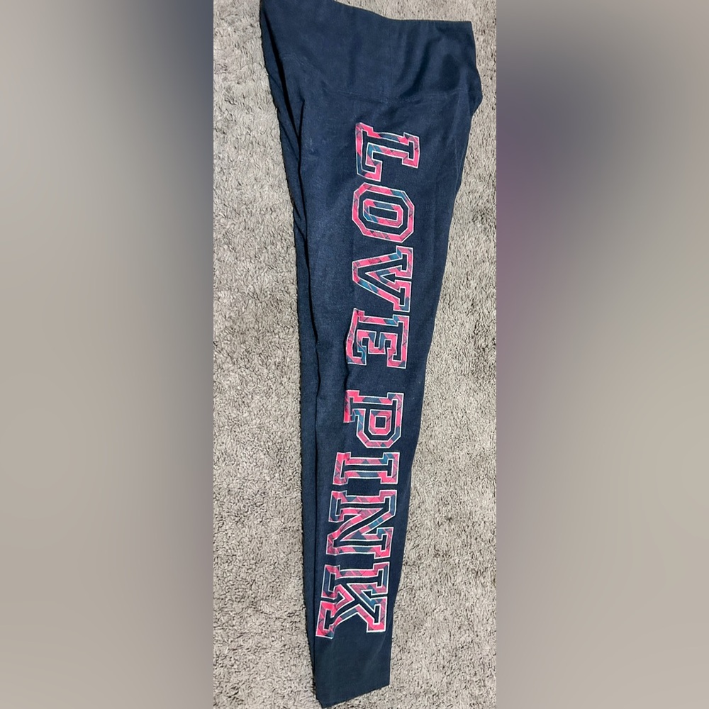 PINK Victoria's Secret Pink Black Leggings